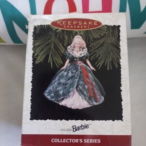 1995 Hallmark Keepsake Ornament Vintage Holiday Barbie #3 In Collector's Series